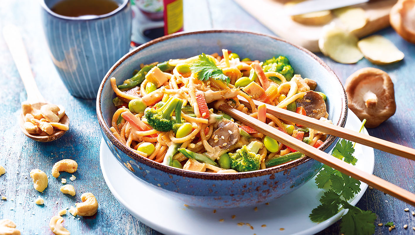 Nouilles chinoises et légumes sans gluten surgelé, gamme Cuisines alternatives sur Thiriet