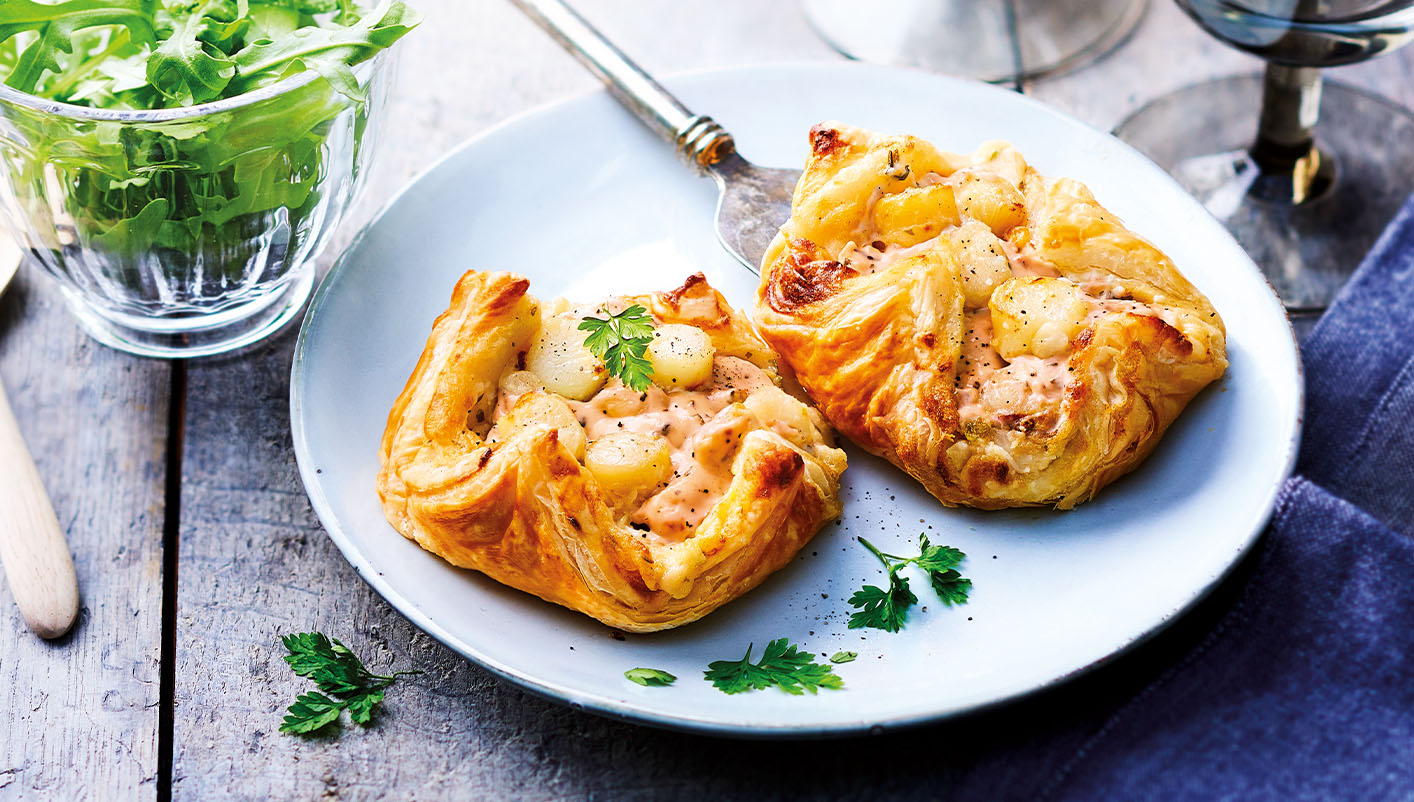 8 Paniers aux noix de St-Jacques*, à la bretonne