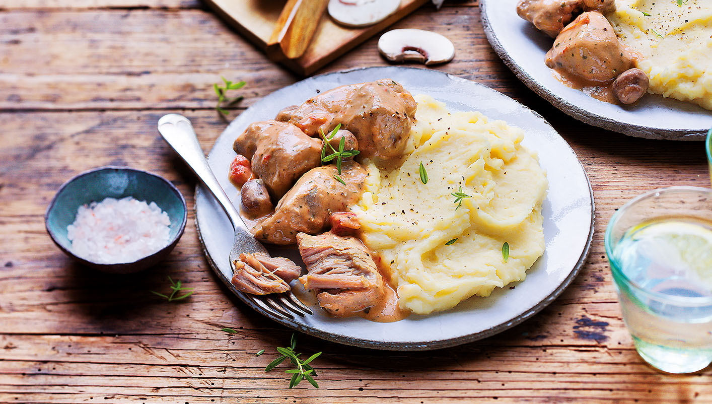 Sauté de porc, sauce chasseur, purée de pommes de terre