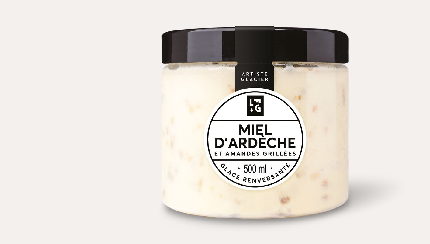 Crème glacée artisanale miel d’Ardèche et amandes grillées