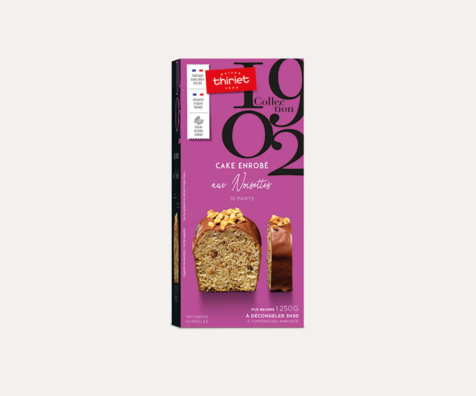 Cake enrobé aux noisettes