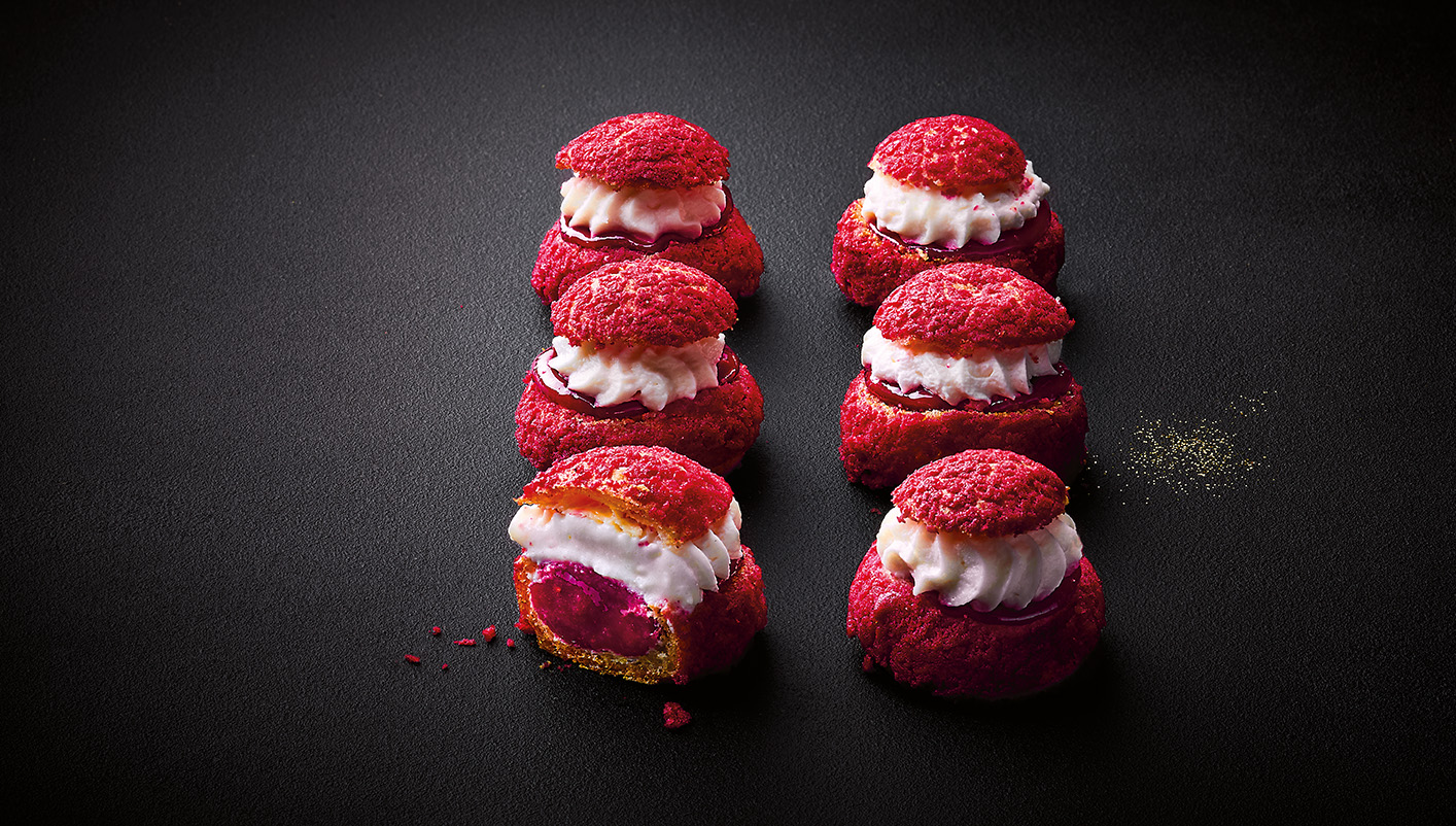 6 Petits choux craquelin framboise - vanille