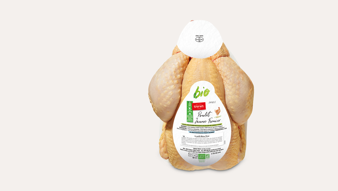 Poulet jaune fermier biologique