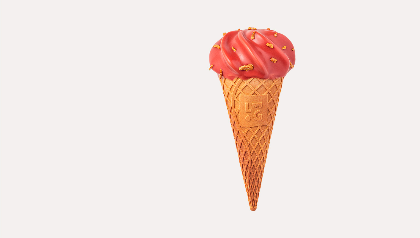 Iconic cône artisanal - fraise, glace gaufrette