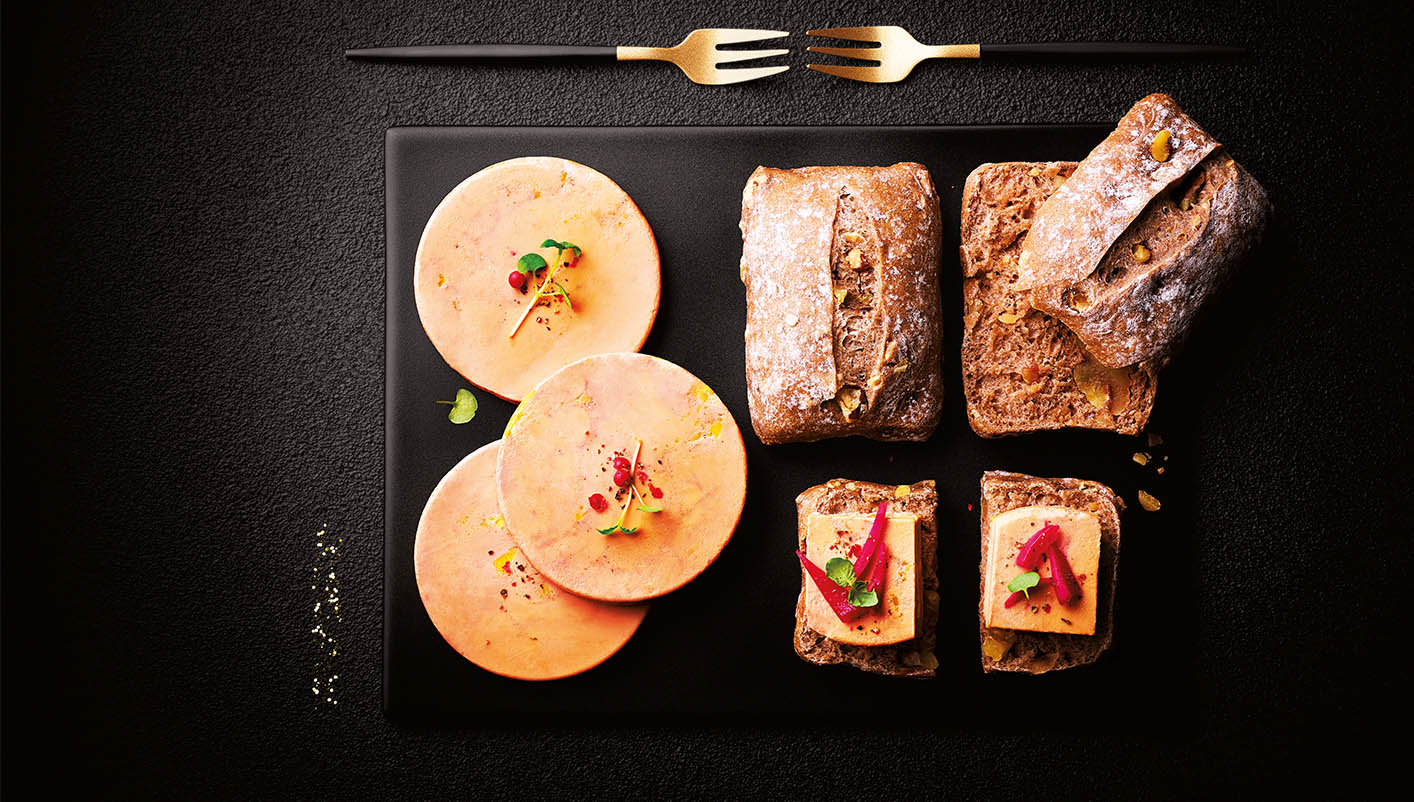 4 Petits pains de campagne aux noix et noisettes