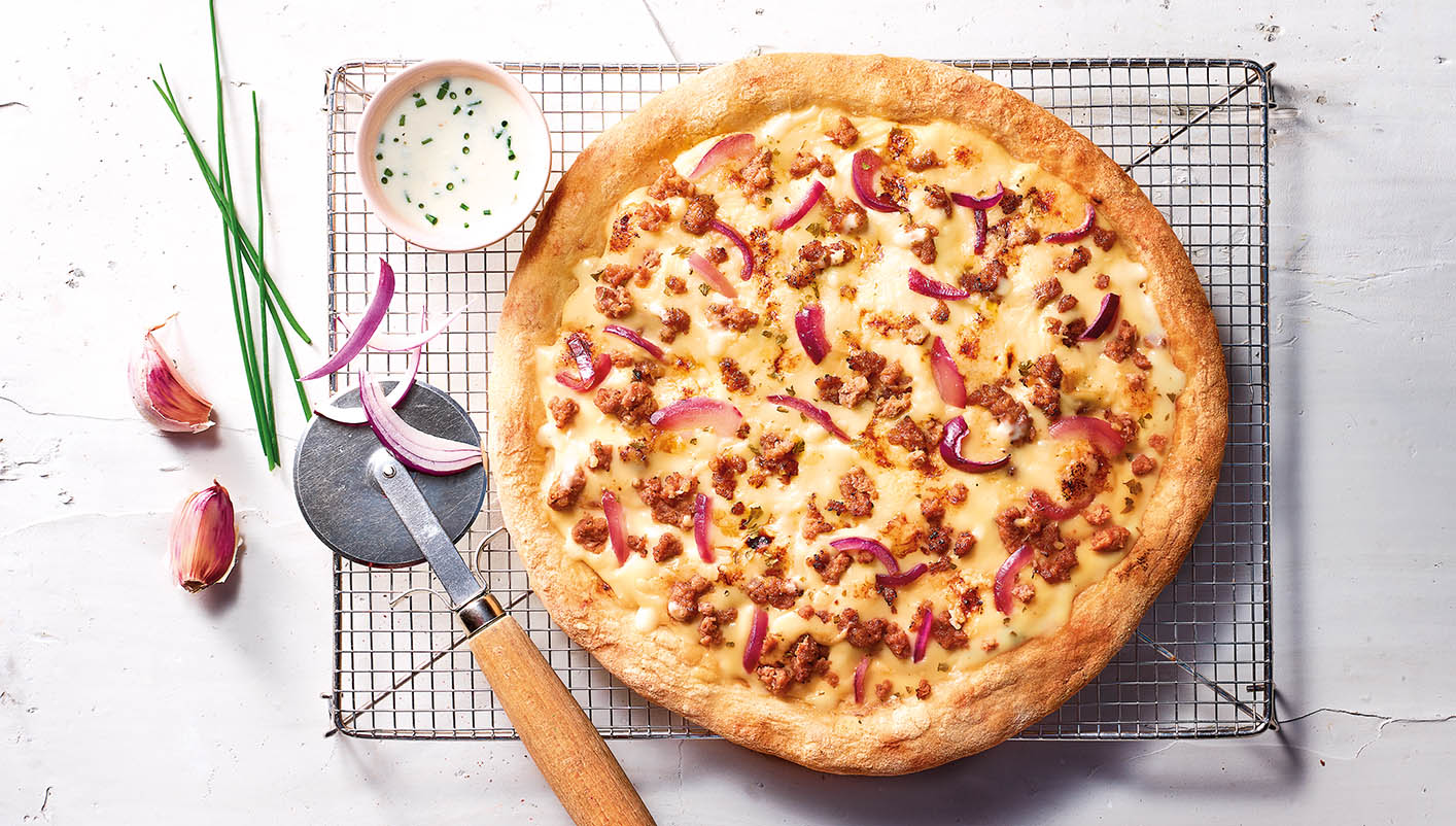 Pizza bœuf sauce blanche ail et fines herbes