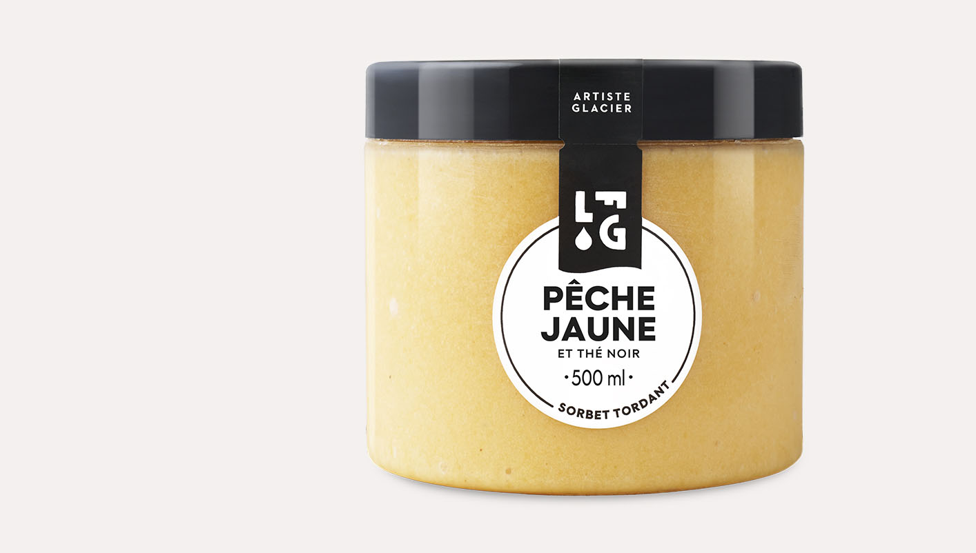 Sorbet plein fruit artisanal pêche jaune et thé noir