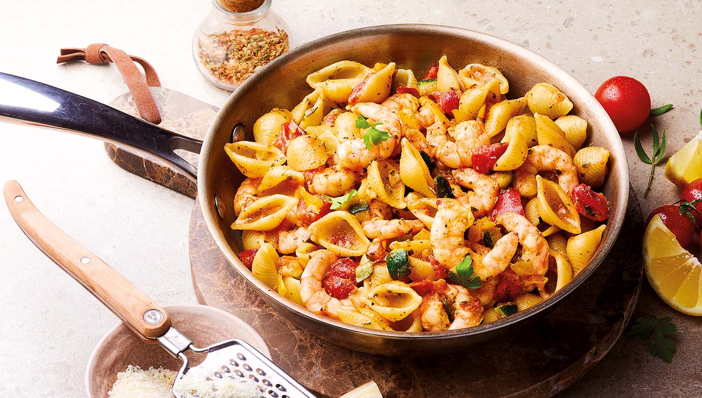 Conchiglies crevettes à la méditerranéenne