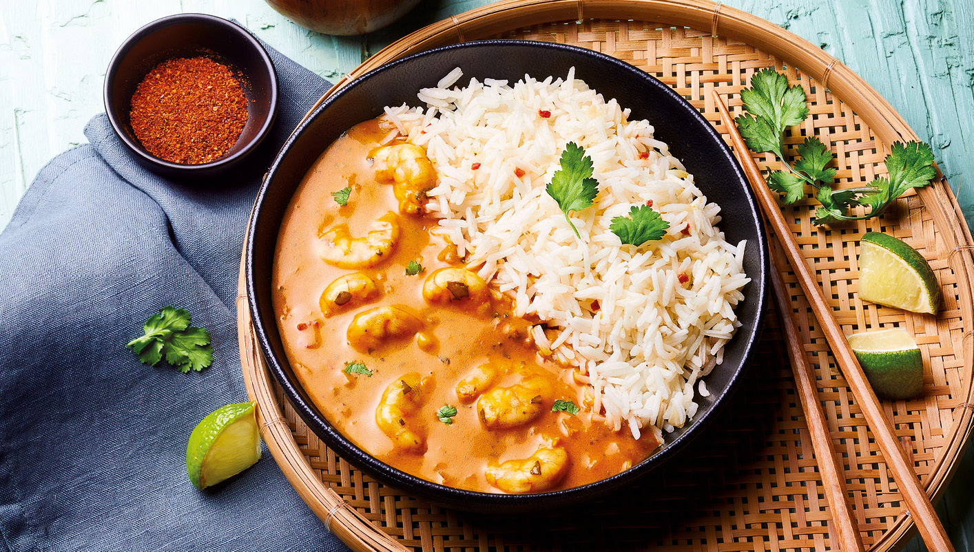 Crevettes sauce curry rouge et riz basmati