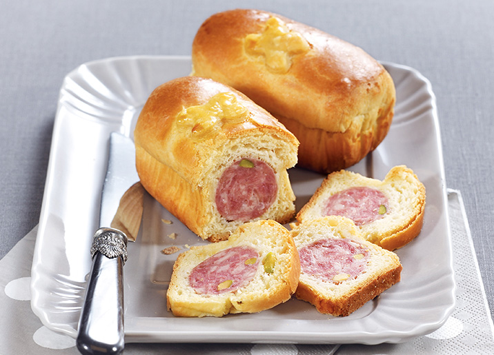 2 Véritables brioches saucisson de Lyon pistaché