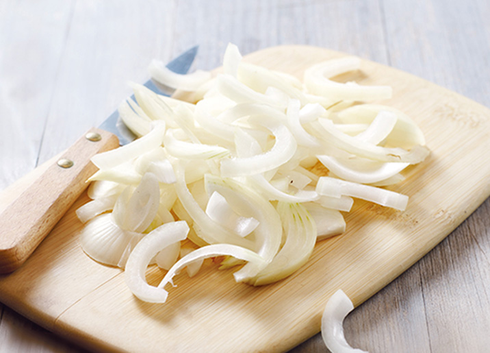 Oignons émincés