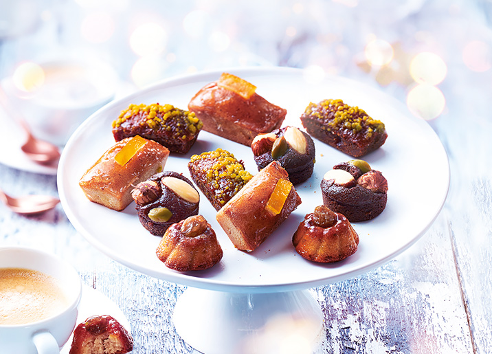 12 Petits fours moelleux