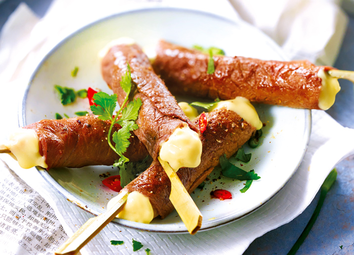 6 Brochettes de boeuf au fromage surgelé, gamme Apéritifs sur Thiriet