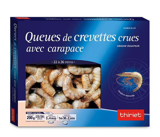 Queues de crevettes crues avec carapace