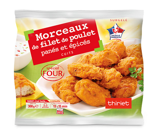 Morceaux de filet de poulet panés épicés