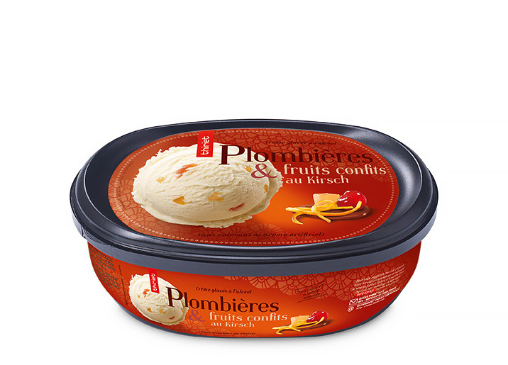 Crème glacée Plombières et cubes de fruits confits