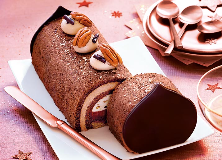 Entremets pâtissier chocolat noir - pécan - praliné