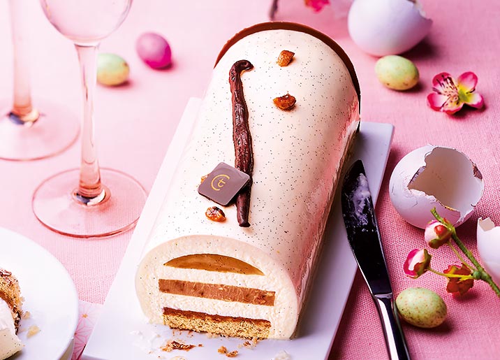 Bûche pâtissière vanille - caramel - praliné