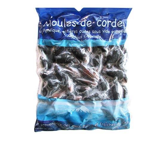 Moules du Pacifique entières cuites dans leur jus