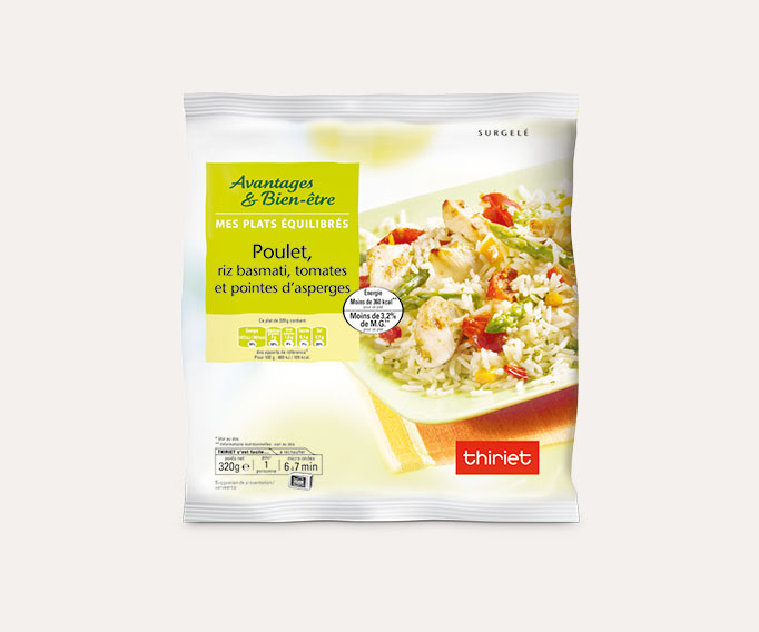 Poulet, riz basmati, tomates et pointes d'asperges