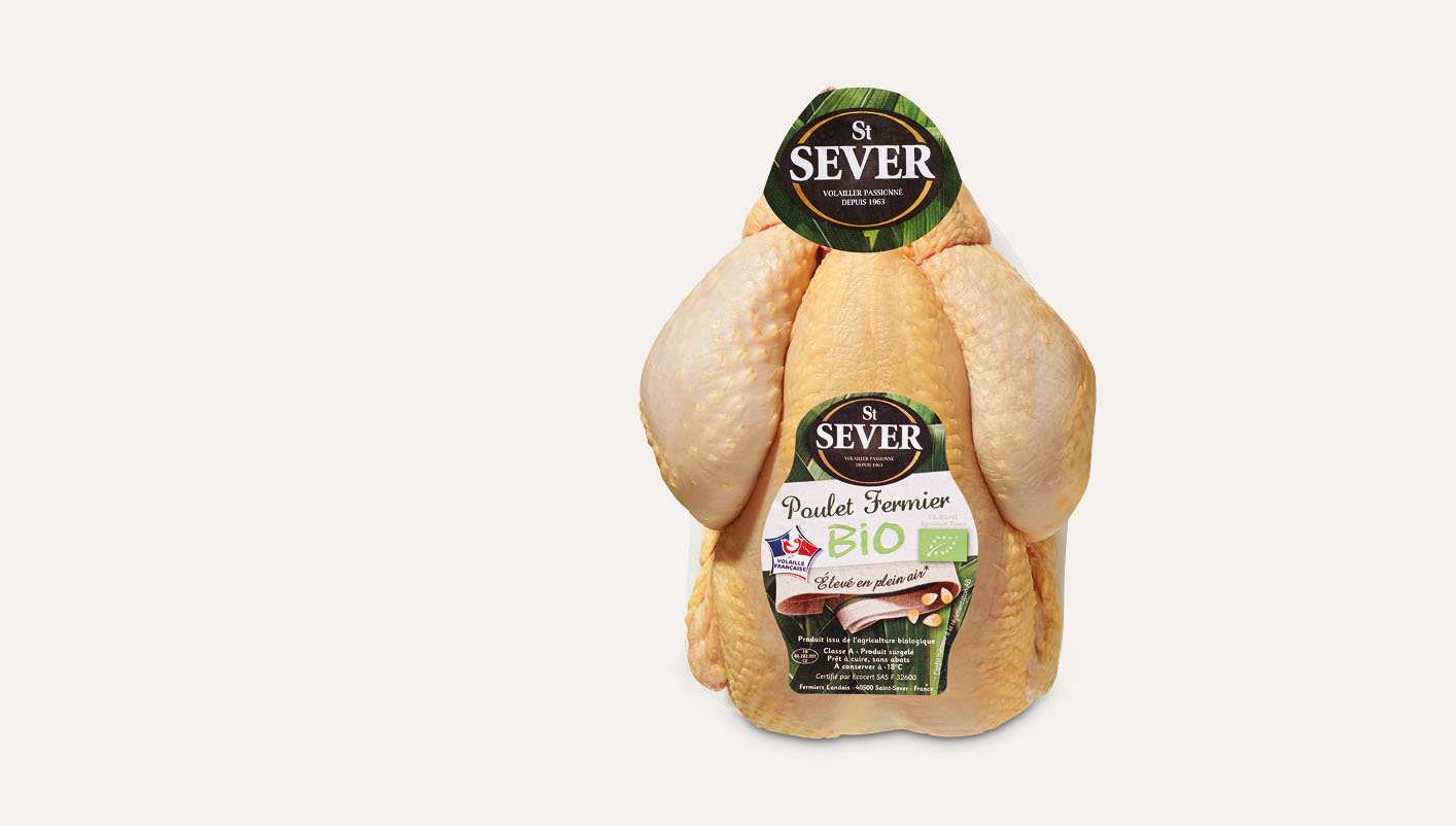 Poulet jaune fermier biologique
