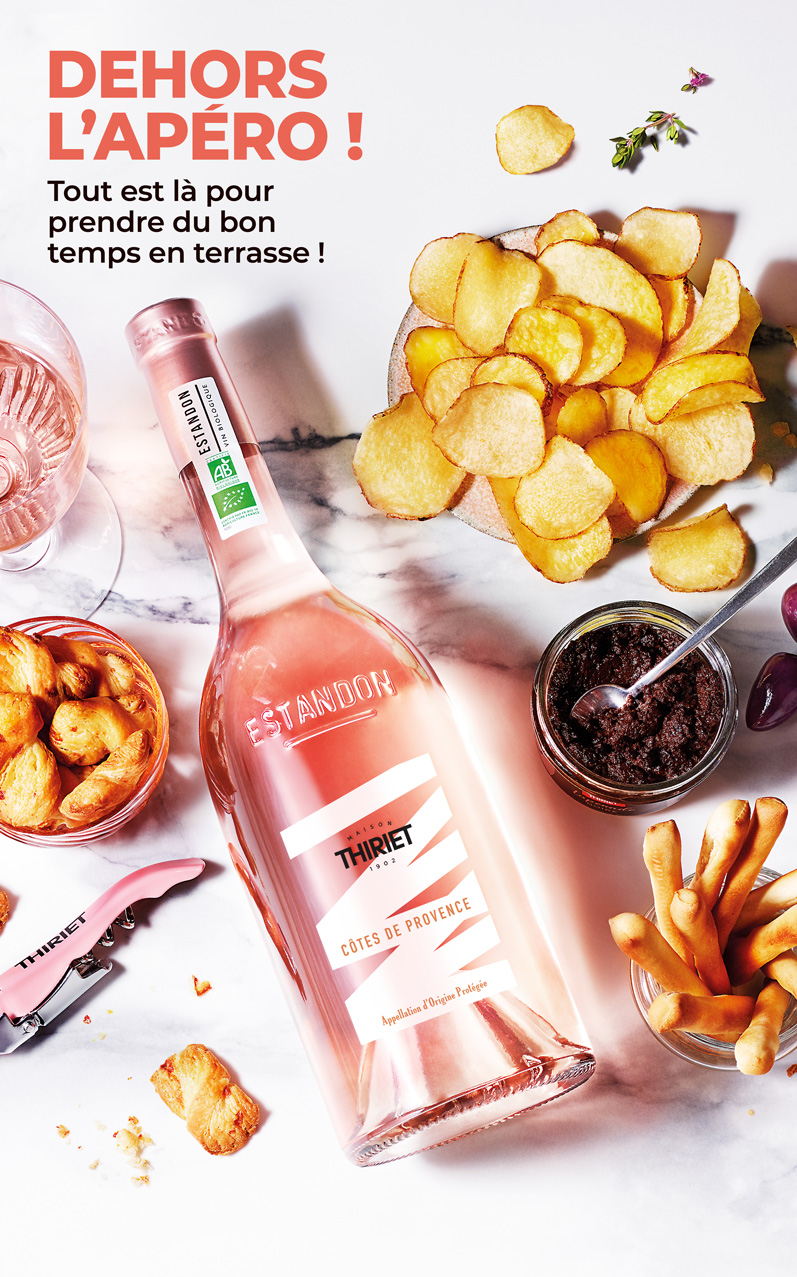 reProfitez d'un apéro en terrasse entre amis et découvrez le rosé de la Maison Thiriet