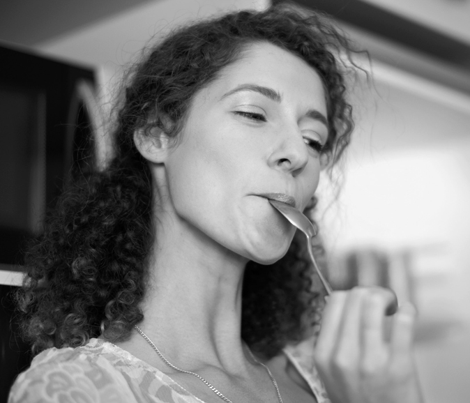 Apportez réconfort et bonne humeur à vos proches en choisissant, parmi notre sélection anti-coup de blues, les produits qui composeront leur cadeau, livré à domicile