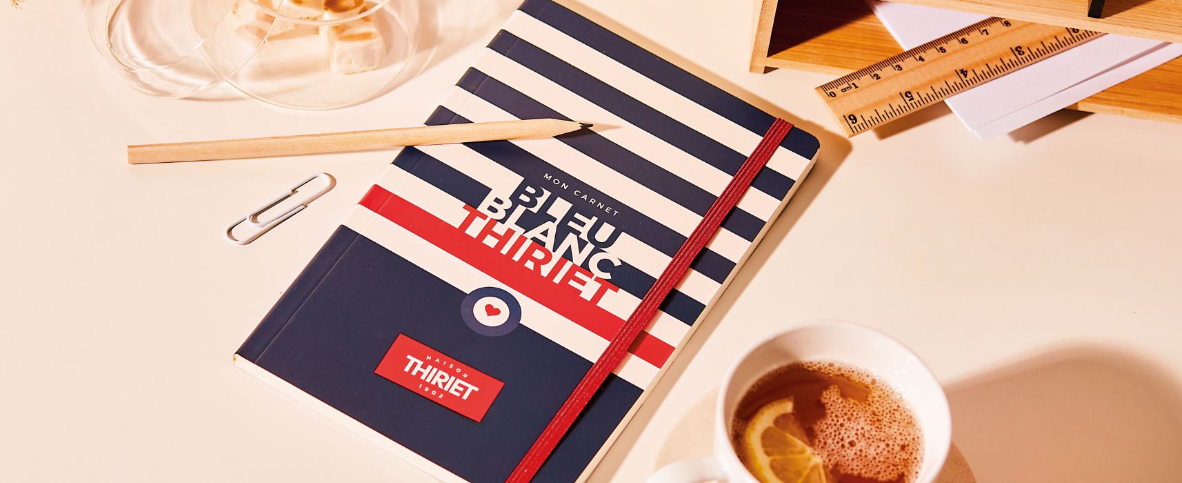 Le carnet bleu blanc de la Maison Thiriet en cadeau